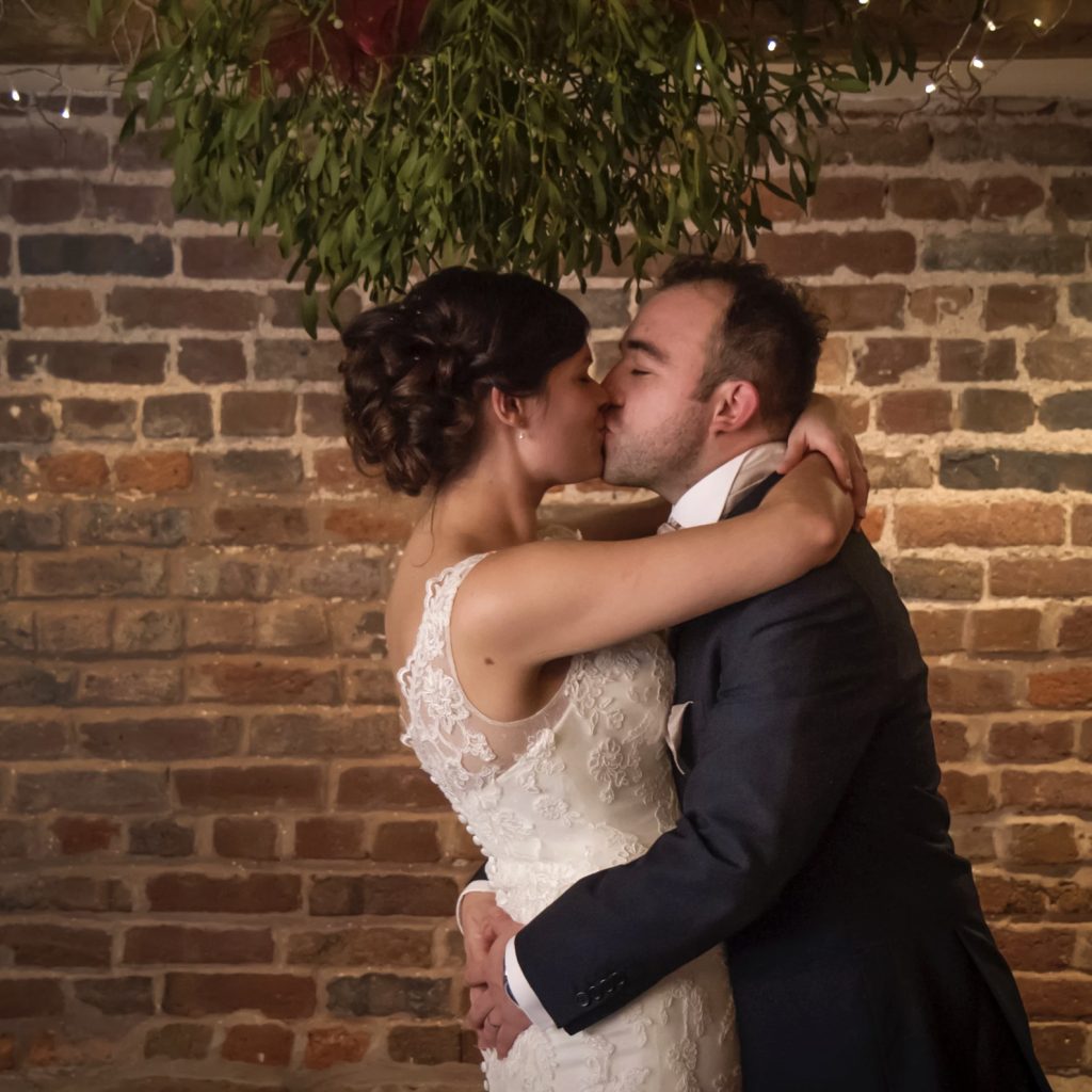 curradine barns wedding photography rachel matt