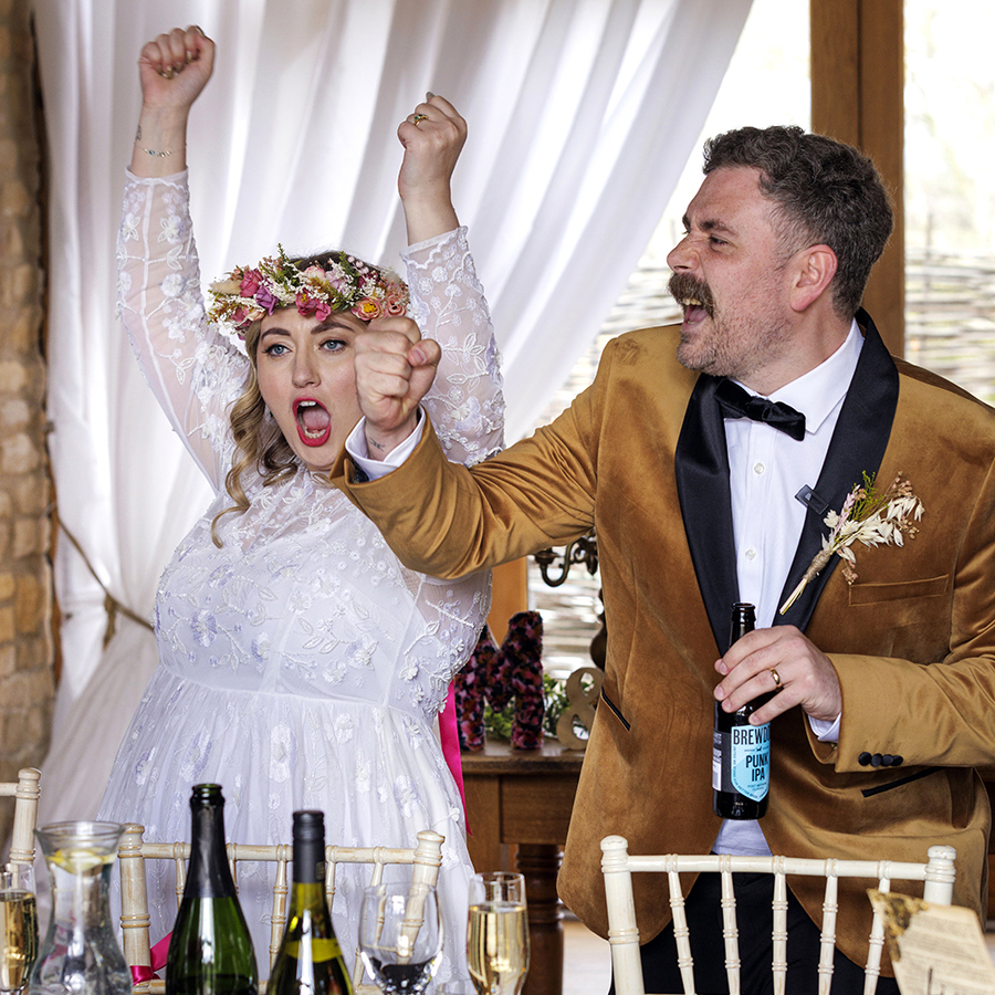 reportage wedding photographer in stourbridge